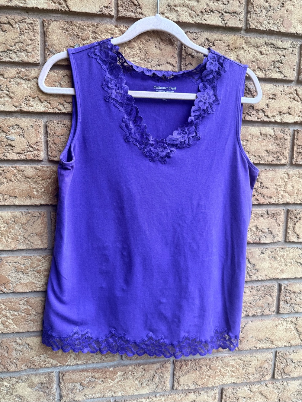 💫10/$25 • Coldwater Creek Purple Lace-Trim Sleeveless Top
